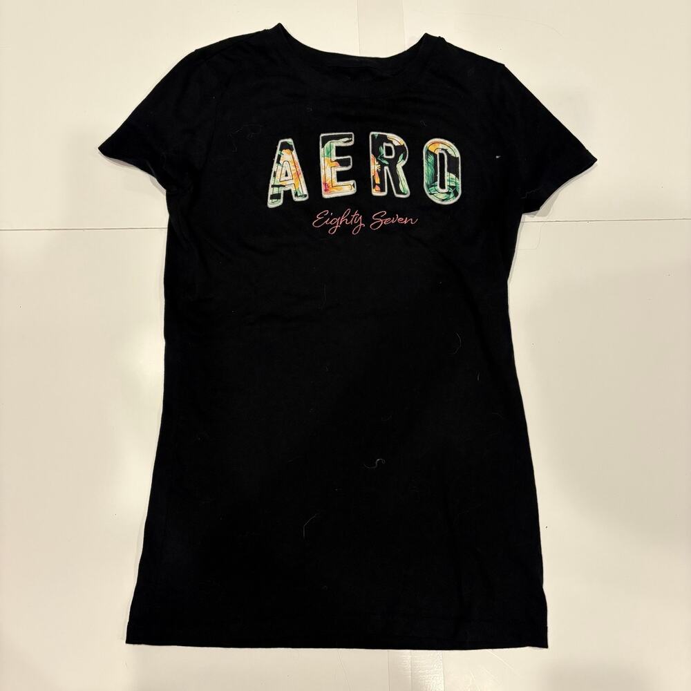 Aeropostale floral T-shirt